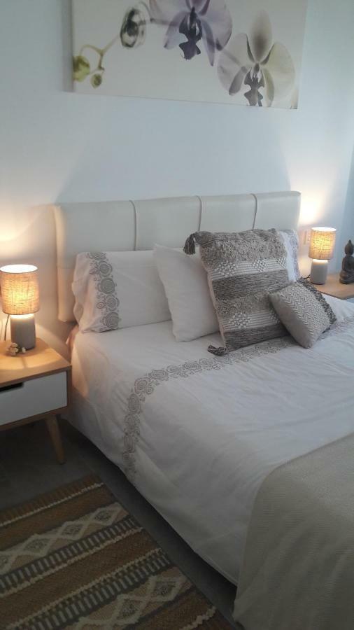 Apartamento Bristol Beach คอร์ราเลโฮ ภายนอก รูปภาพ